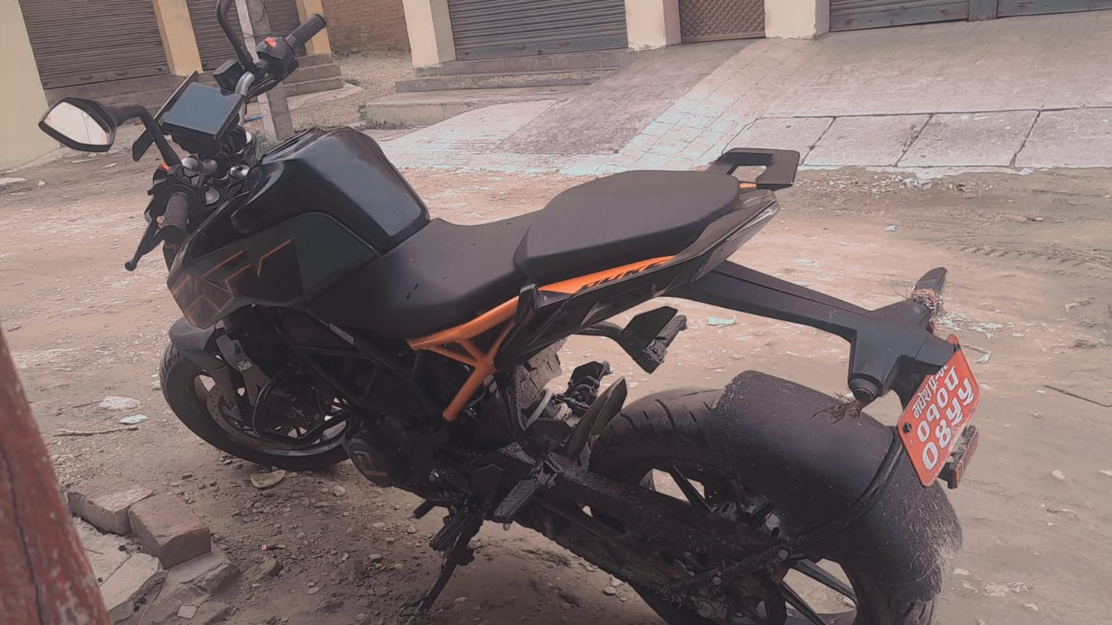 जनकपुरधाममा साँझ नयाँ केटीएम बाइक चोरी