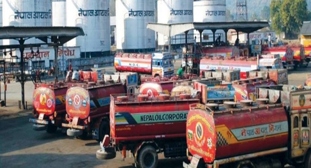 पेट्रोलियम आयातबाट ६० अर्ब राजस्व संकलन