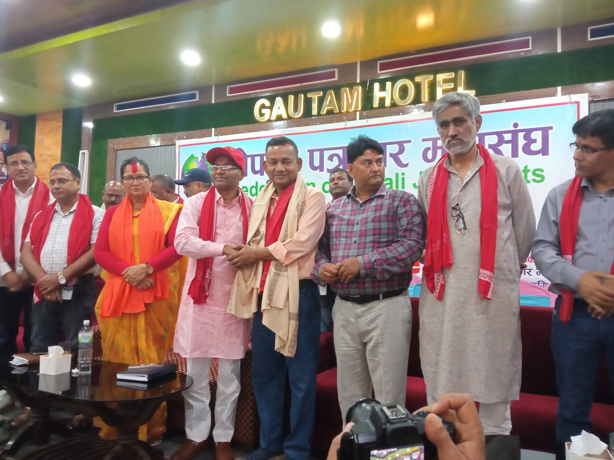 पत्रकार सुरक्षाबिना लोकतन्त्र बलियो हुँदैन : मन्त्री महतो